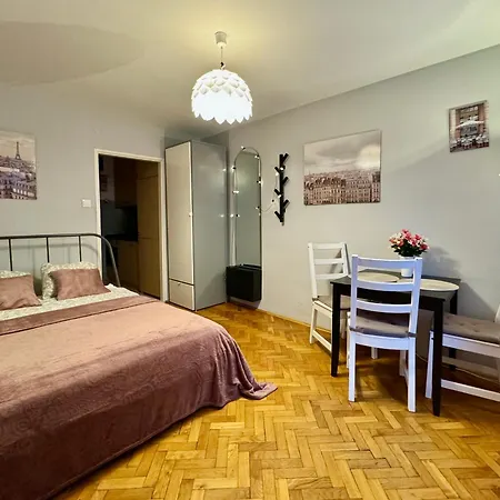 K22 Centrum Bagno Varsó